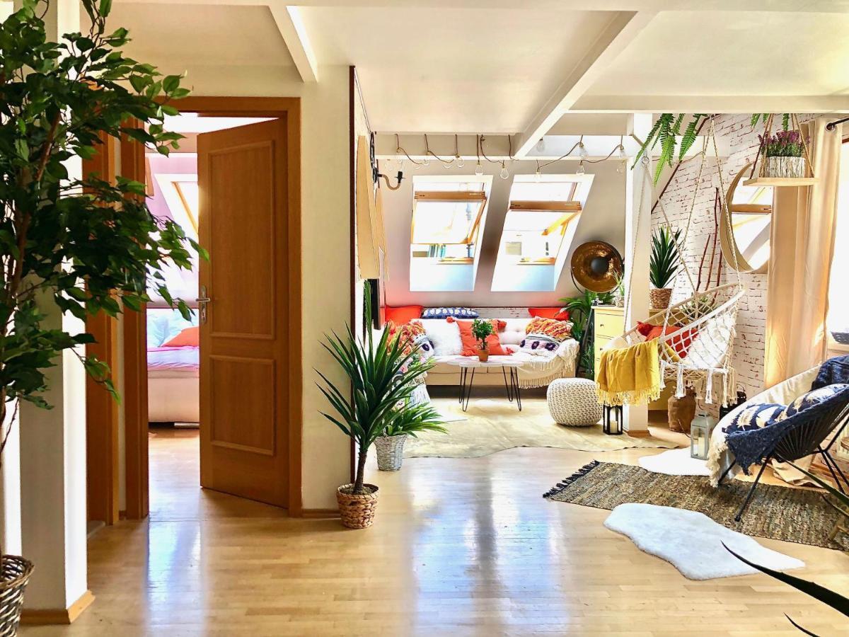Appartamento Duplex With Quite Terrace On Wenceslas Sq.